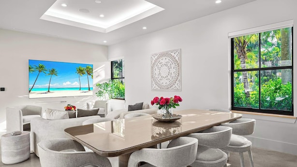 Ảnh chưa phân loại, 1 trong số 81 ảnh, nút