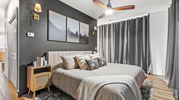Chalet (1 Bedroom) | Interior