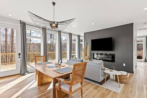 Chalet (1 Bedroom) | Interior