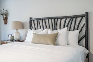 Interior - Decked Out Getaway Pine MTN Trail, Pet Friendly (Cartersville)