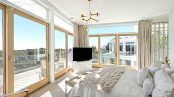 Vila (Multiple Bedrooms) | Parte interna