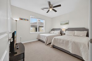 Interior - Crow Creek 1323 (Calabash)