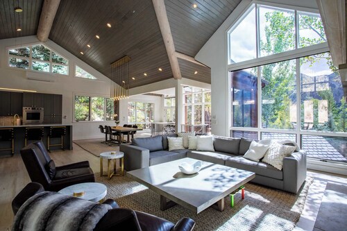 Brooksaw Aspen Lux Aspen Home w Mountain Views