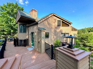 Interior - C13 Beautiful Bretton Woods ski in ski out Townhouse Pool gym Passes (Bretton Woods)