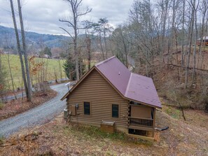 Interior - Cozy Hot Tub Cabin! (Bryson City)