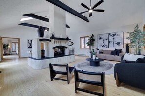 Casa (4 Bedrooms) | Interior