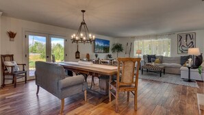 Nhà (4 Bedrooms) | Nội thất