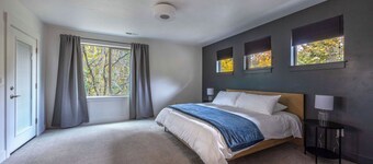 Evergreen Retreat A 30 Night Minimum