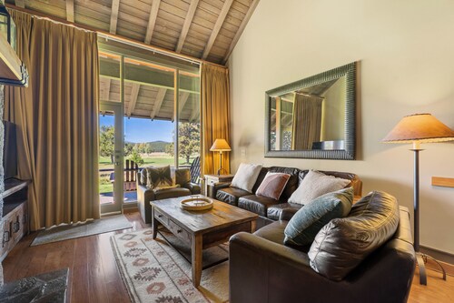 Meadows Retreat 226