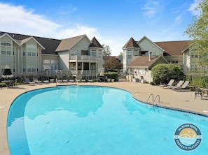 Villa (4 Bedrooms) | Front of property