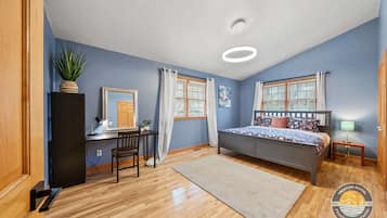 House (5 Bedrooms) | Interior