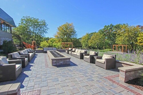Modern Lake Geneva Condo With Views