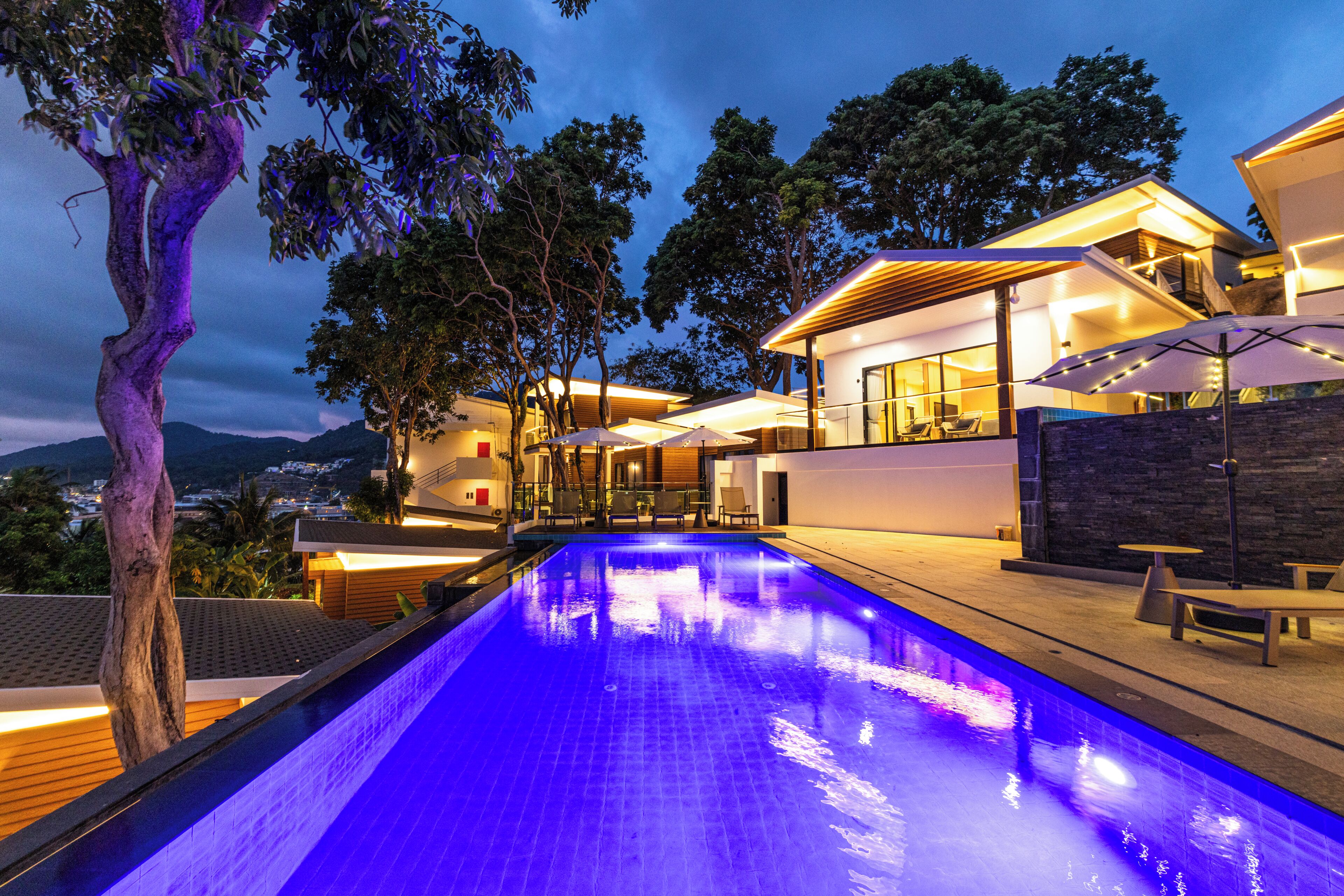 Outdoor pool, pool umbrellas
