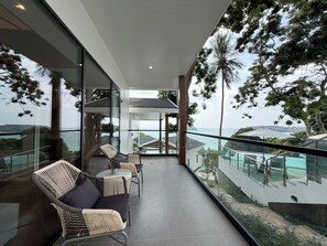 Exclusive Double Room, 1 King Bed, Balcony, Pool View | Terrace/patio - Anthiya Seaview Villa Hotel Phuket (Mueang Phuket District)
