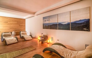 Spa - Nice home in Magliolo with sauna (Magliolo)