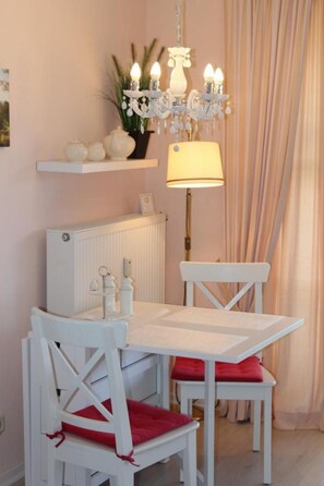 Dining - Idyllische Ferienwohnung mit Blick auf die Donau by Interhome (Obernzell)