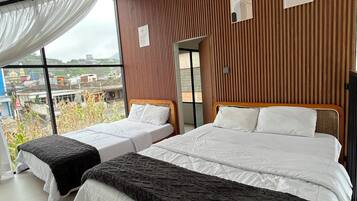 Villa, 2 Bedrooms, Private Pool | Meja, cadar katil