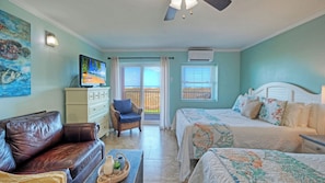 Apartment (1 Bedroom) | Interior - Ocean View Efficiency by Avantstay Walk to Beach + Boardwalk + Golf Cart Zone 2 Pools + Pickleball Access (Port Aransas)