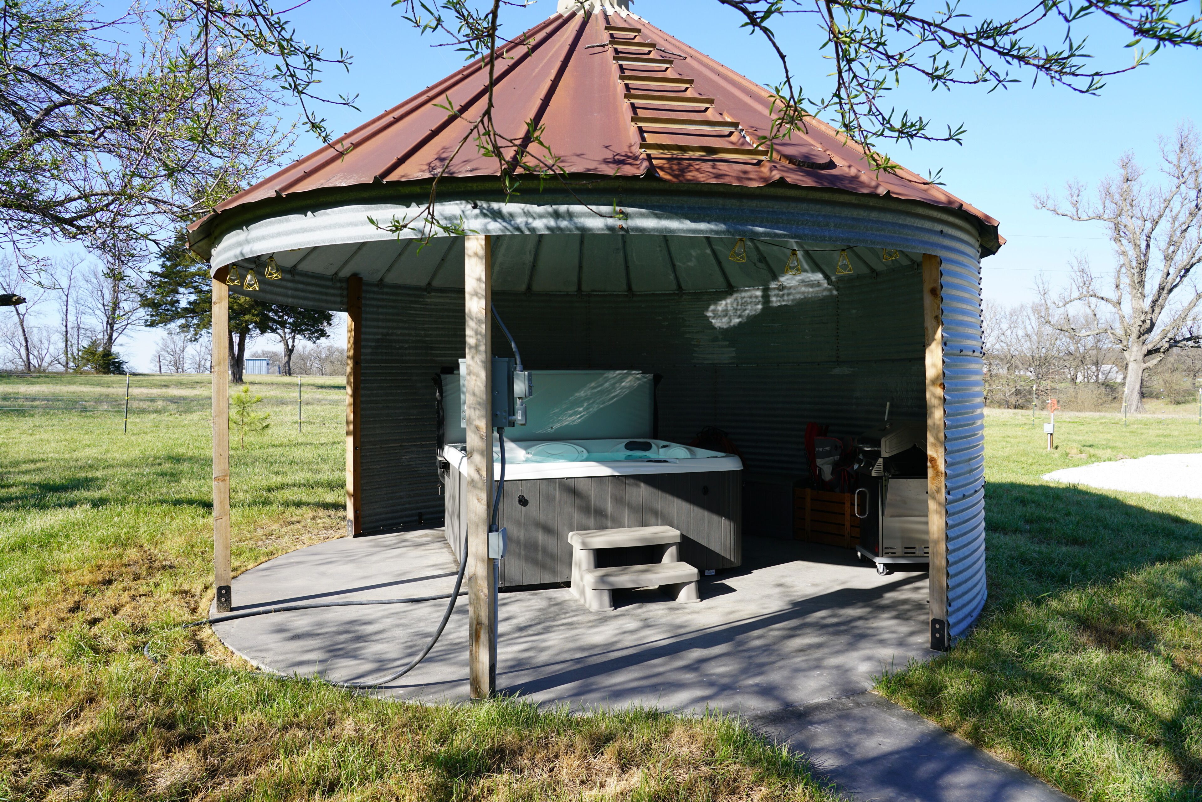 Utendørs boblebad