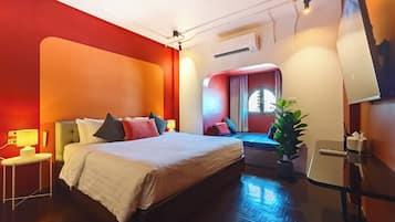 Superior Duplex, City View