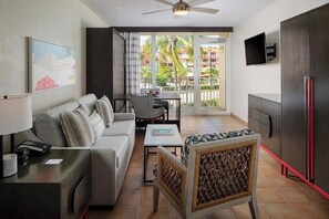 Living area - Cozy 1-bedroom condo with AC in fabulous Oranjestad (Oranjestad)