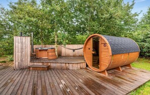 Terrace/patio - Beautiful home in Skjern with sauna (Skjern)