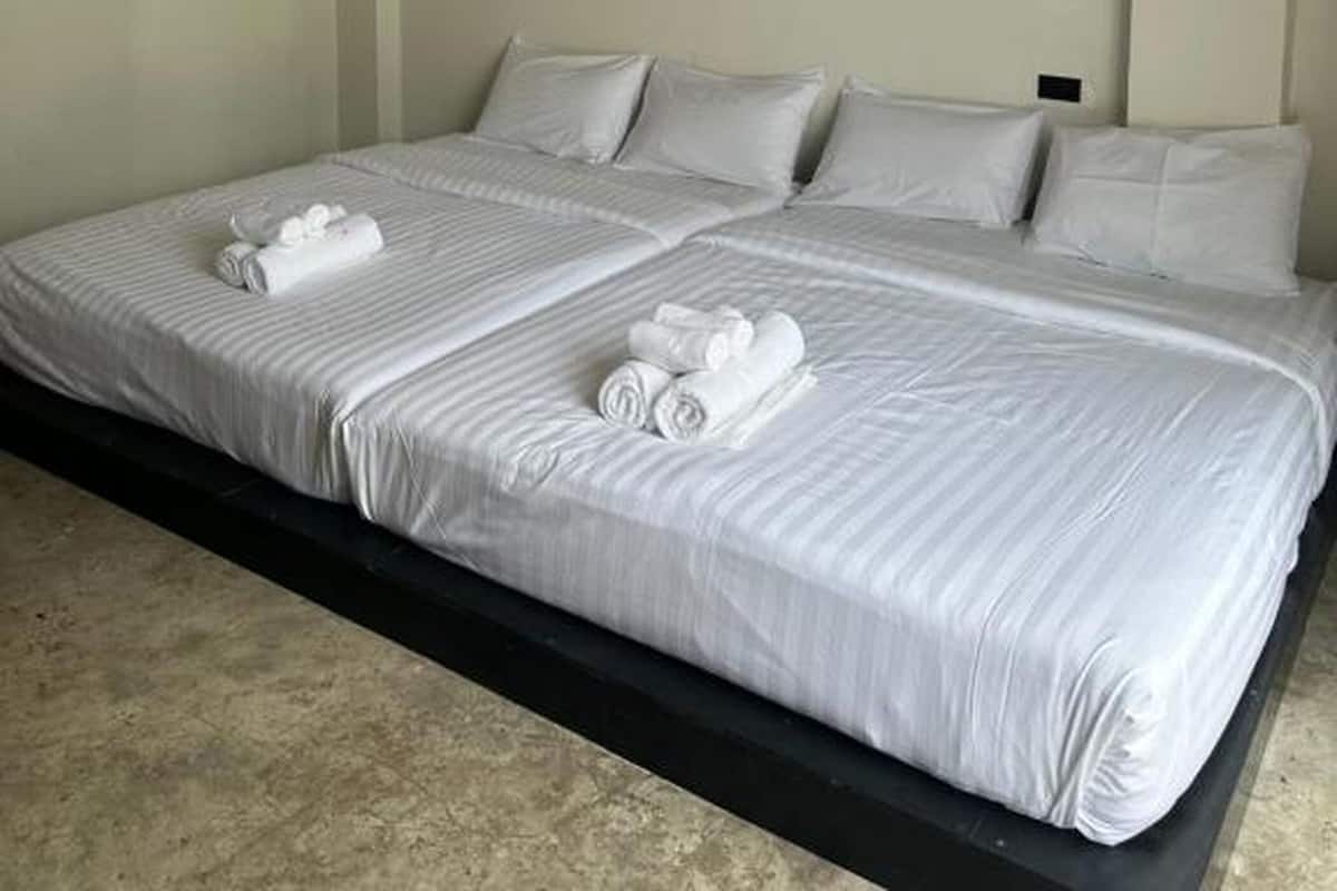 Family Suite | Free WiFi, bed sheets