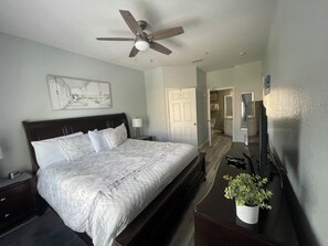 3 bedrooms, iron/ironing board, travel cot, free WiFi - Modern 3 Bedroom Apartment In Windsor Hills Resort (Kissimmee)