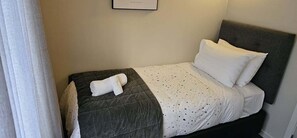 3 Schlafzimmer, Bügeleisen/Bügelbrett, WLAN, Bettwäsche