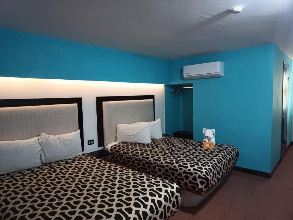 Een strijkplank/strijkijzer, gratis wifi, beddengoed