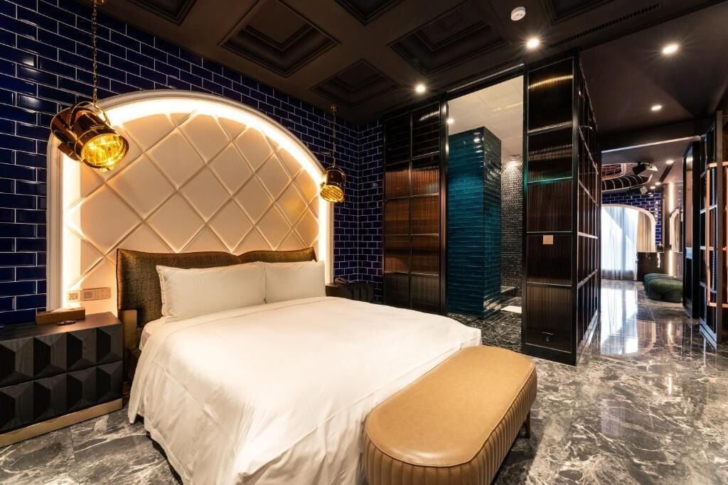 Chambre Double Supérieure, vue ville