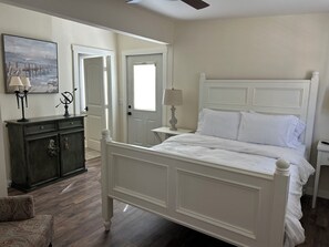 1 bedroom, free WiFi, bed sheets - 1 bedroom apartment in pleasant Carpinteria with AC and charm (carpinteria)