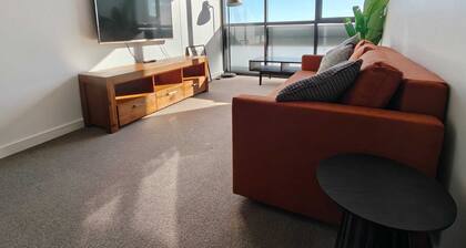 Apartment in Adelaide CBD with parking