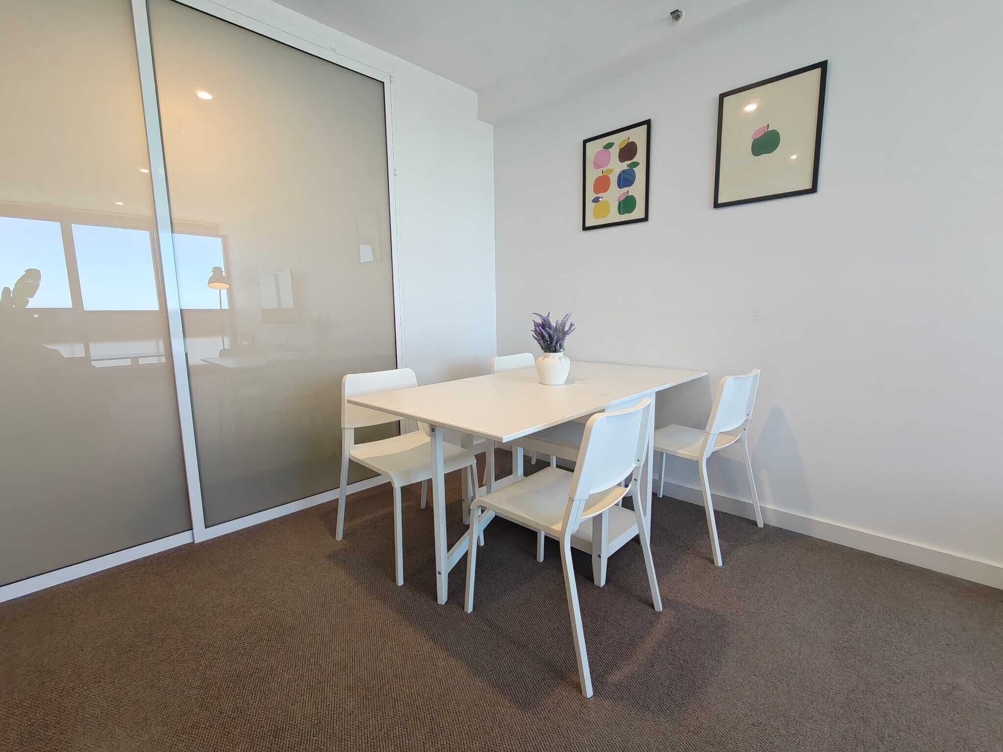 Apartment, City View | Living area