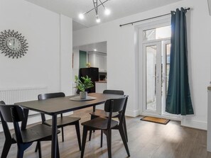 House, 4 Bedrooms | Dining - Workington Harrington Heights 198  (Workington)