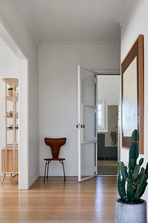 Interior - Polperro Farmhouse (Red Hill)