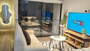 Family Apartment, 3 Bedrooms | Interior