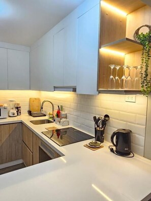 Family Apartment, 3 Bedrooms | Private kitchen - Askha Home Apartment - Deluxe Apartment (Cusco)