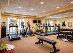 Double Room | Fitness facility - Northline Stay (Toronto)