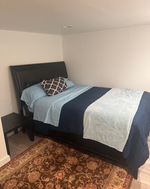 3 Schlafzimmer, Zimmersafe, Bügeleisen/Bügelbrett, Reisekinderbett