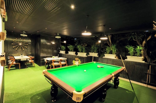 Chembur Homeotel - Gagal Home