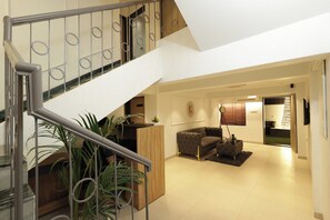 Interior - Chembur Homeotel - Gagal Home (Mumbai)