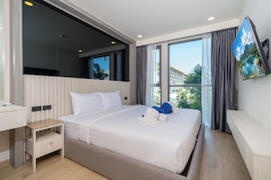 Condo, Balcony, Pool View | In-room safe, iron/ironing board, free WiFi