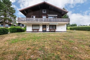 Exterior - Apartment 'Beckstedde' with Mountain View, Private Terrace and Wi-Fi (Arrach)
