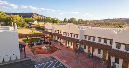 Casa De Hot Springs