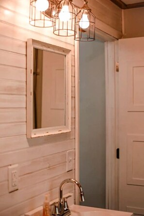 Unclassified image, 4 of 27, button - Cozy Tiny Home Cabin in Eva, TN (Eva)