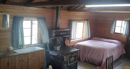 Rustic Glamping Cabin near Poudre River, Perfect for a Weekend of Fishing and Watching Wildlife