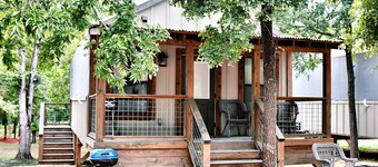 Gorgeous Tented Cabin by the Geronimo Creek - An Exciting Glamping Getaway in Seguin, Texas