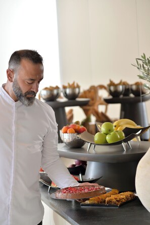 Desayuno buffet incluido todos los días 