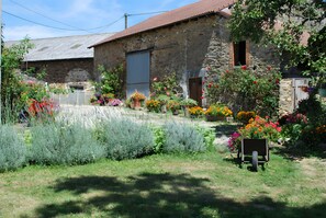 Exterior - Country Cottage – In the Heart of the Dordogne (Mialet)